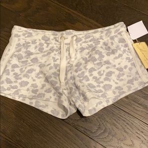 Vintage Havana leopard sweat short Large NWT
